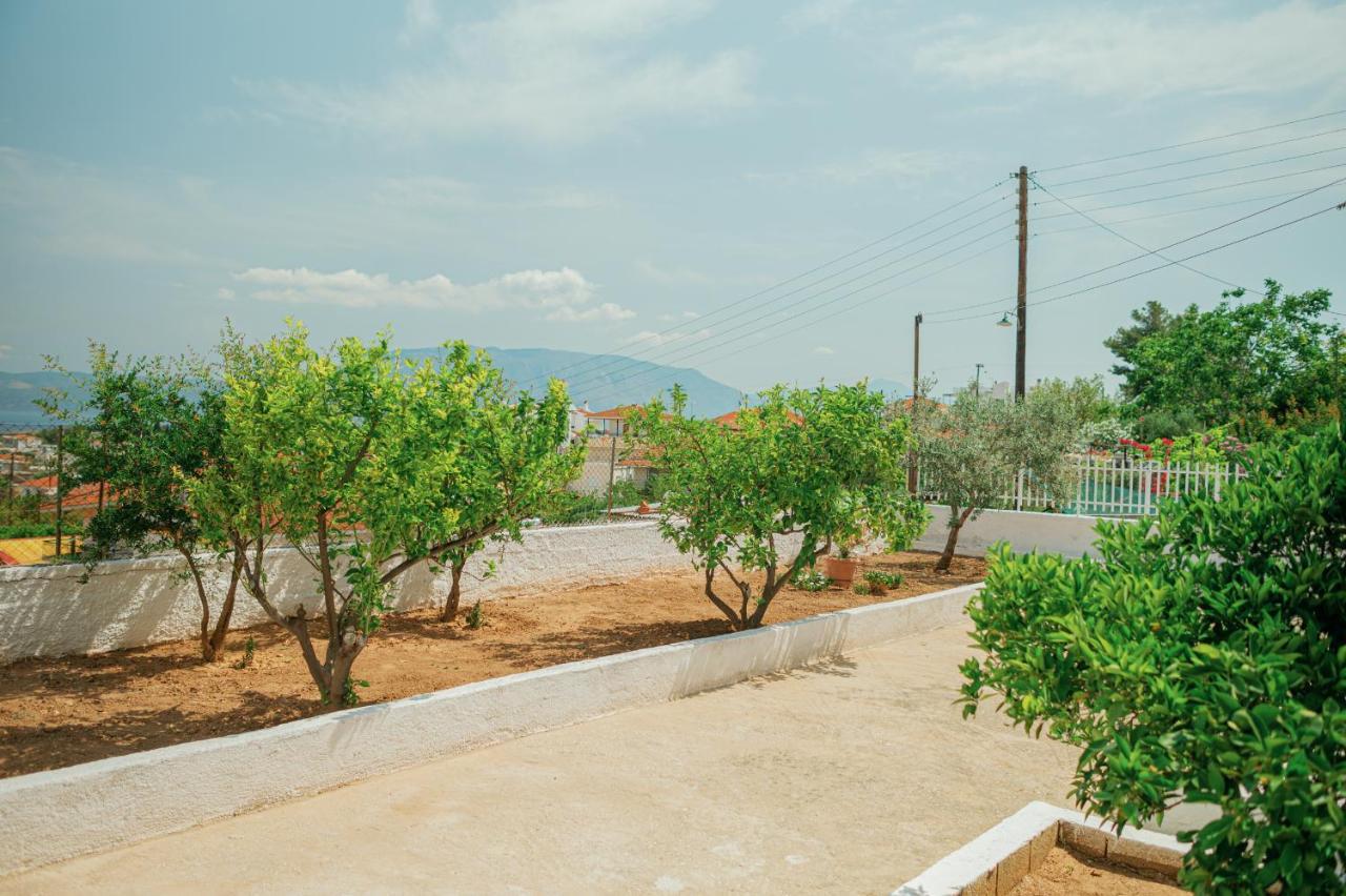 Akanthos Rental House Corinth エクステリア 写真